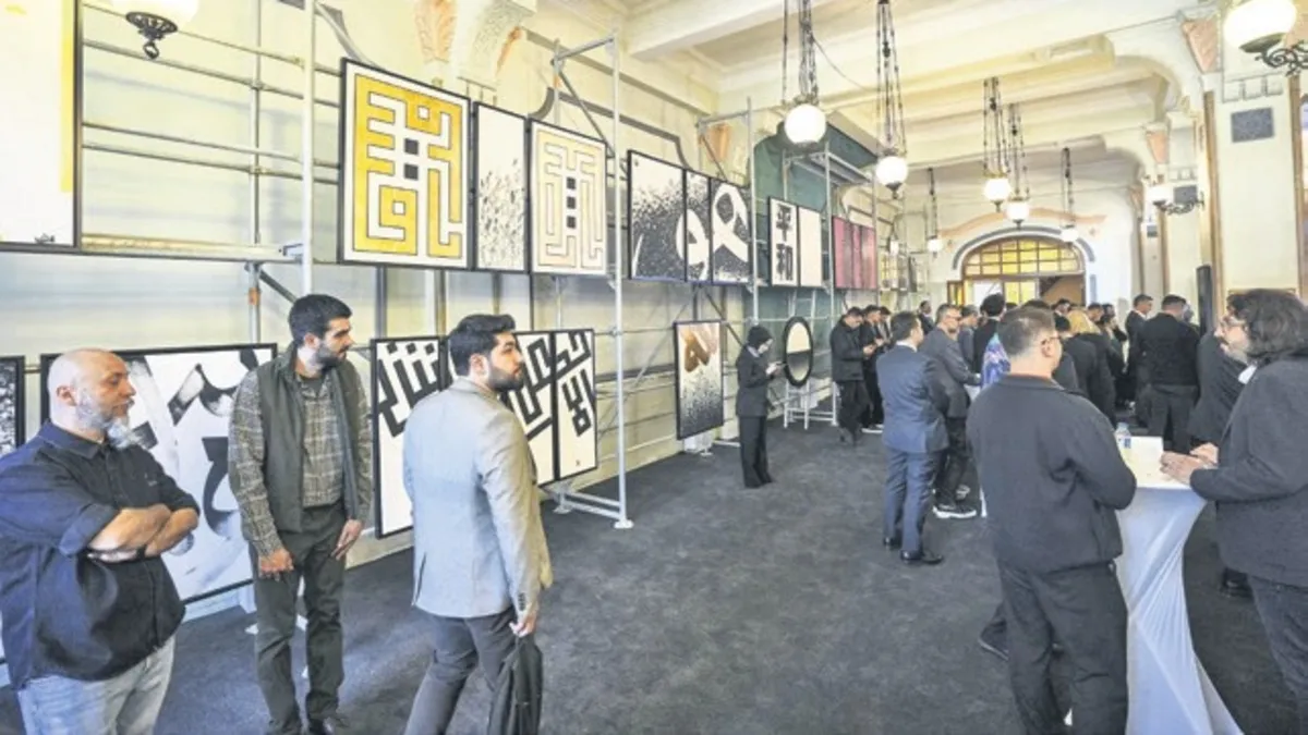 Karaköy Palas, "Mümkün" Sergisiyle Kapılarını Açtı: Barış Manço'nun Mirası Yeniden Canlanıyor