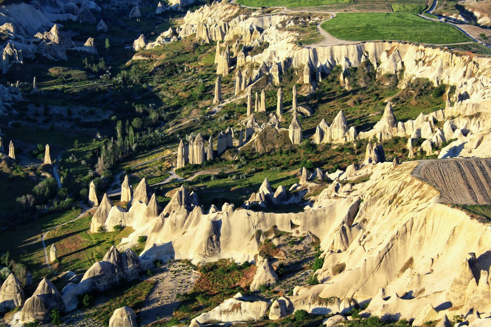 Kapadokya'nın Eşsiz Atmosferi, Yeni Dizi 'Cappadocia Fairytale' ile Dünya Sahnesinde