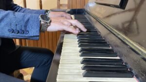 İspanya Kralının Piyanosu Balıkesir'de İlgi Görüyor